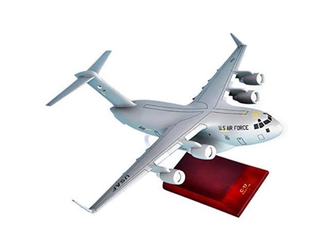 C-17 Globemaster III Model 1/100 O426215