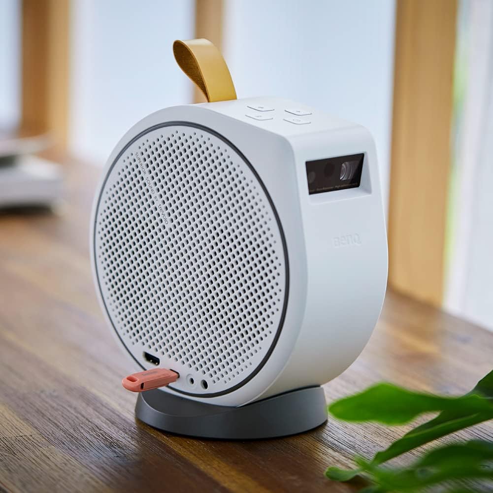 Portable Smart Projector with Bluetooth Speaker M578