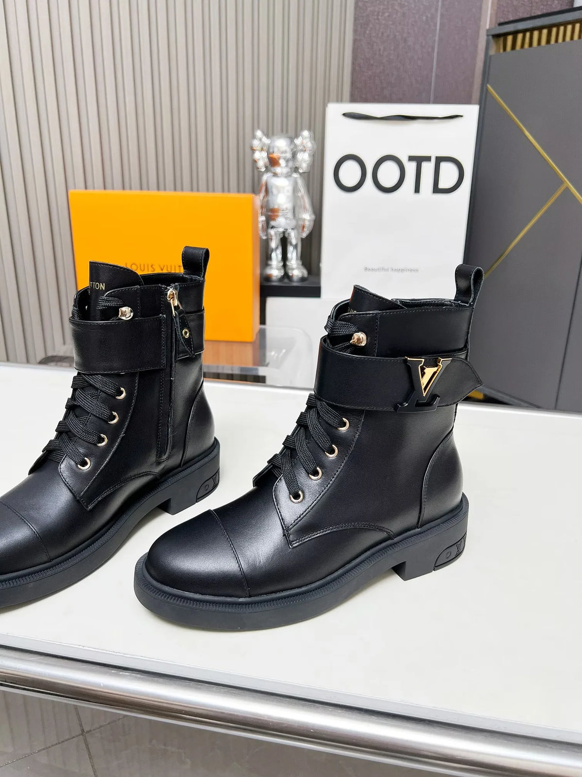 Women Boots S26222