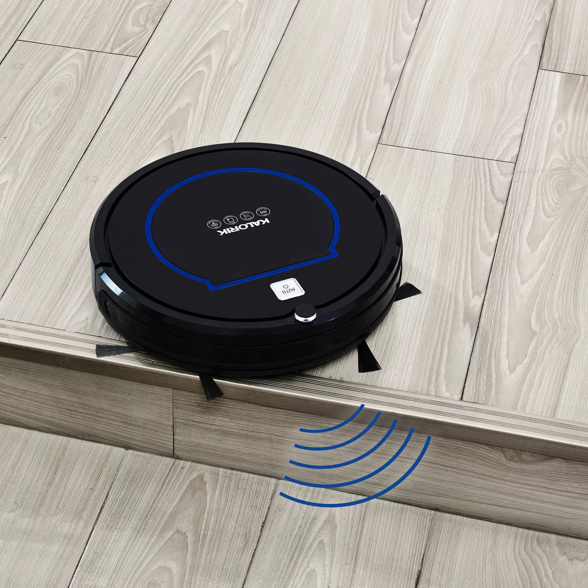 Black and Blue Robot Vacuum O51768