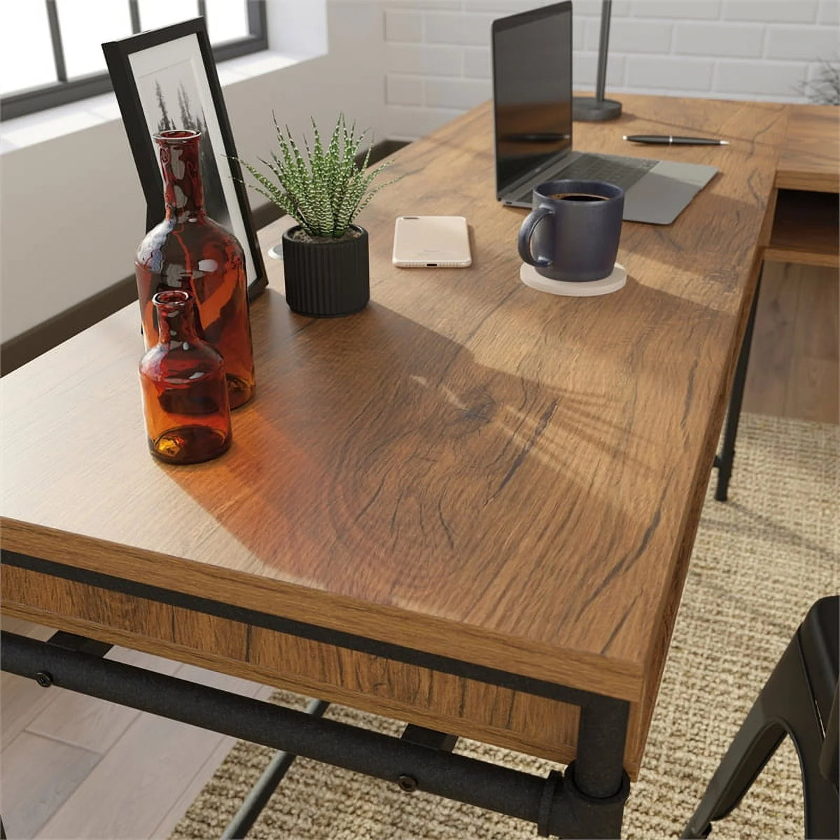 Contemporary Engineered Wood L-Desk H907