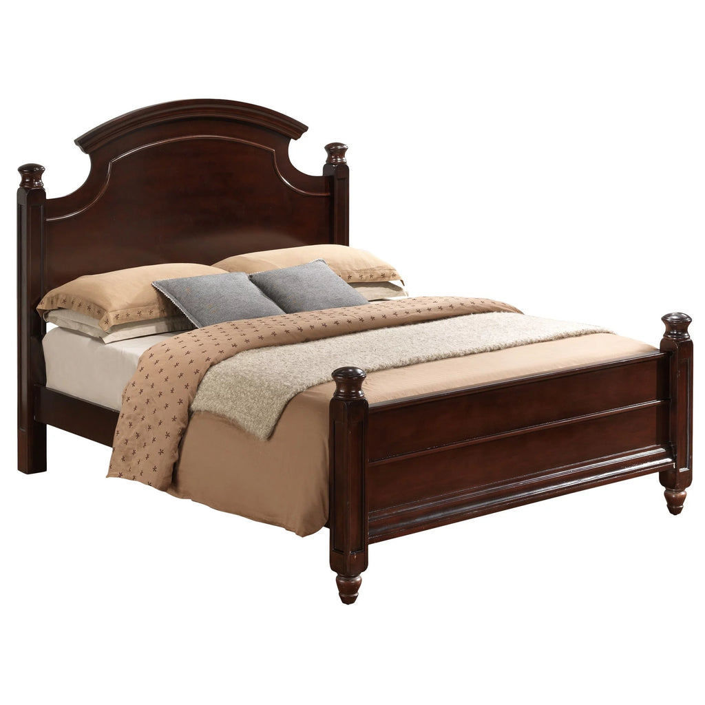 Queen Poster Bed F780806