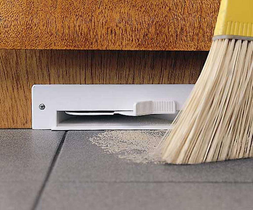 White Auto Dust Pan U439964
