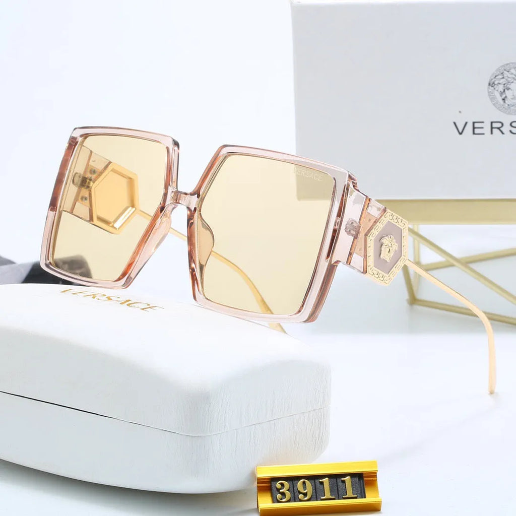 Fashionable Sunglasses N92758