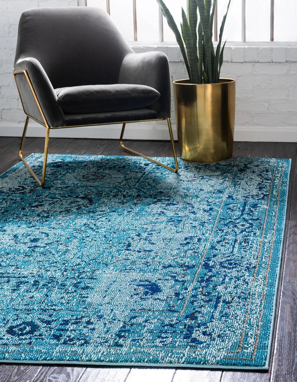 Light Blue 2' x 3' Medium-Pile Rug H4899