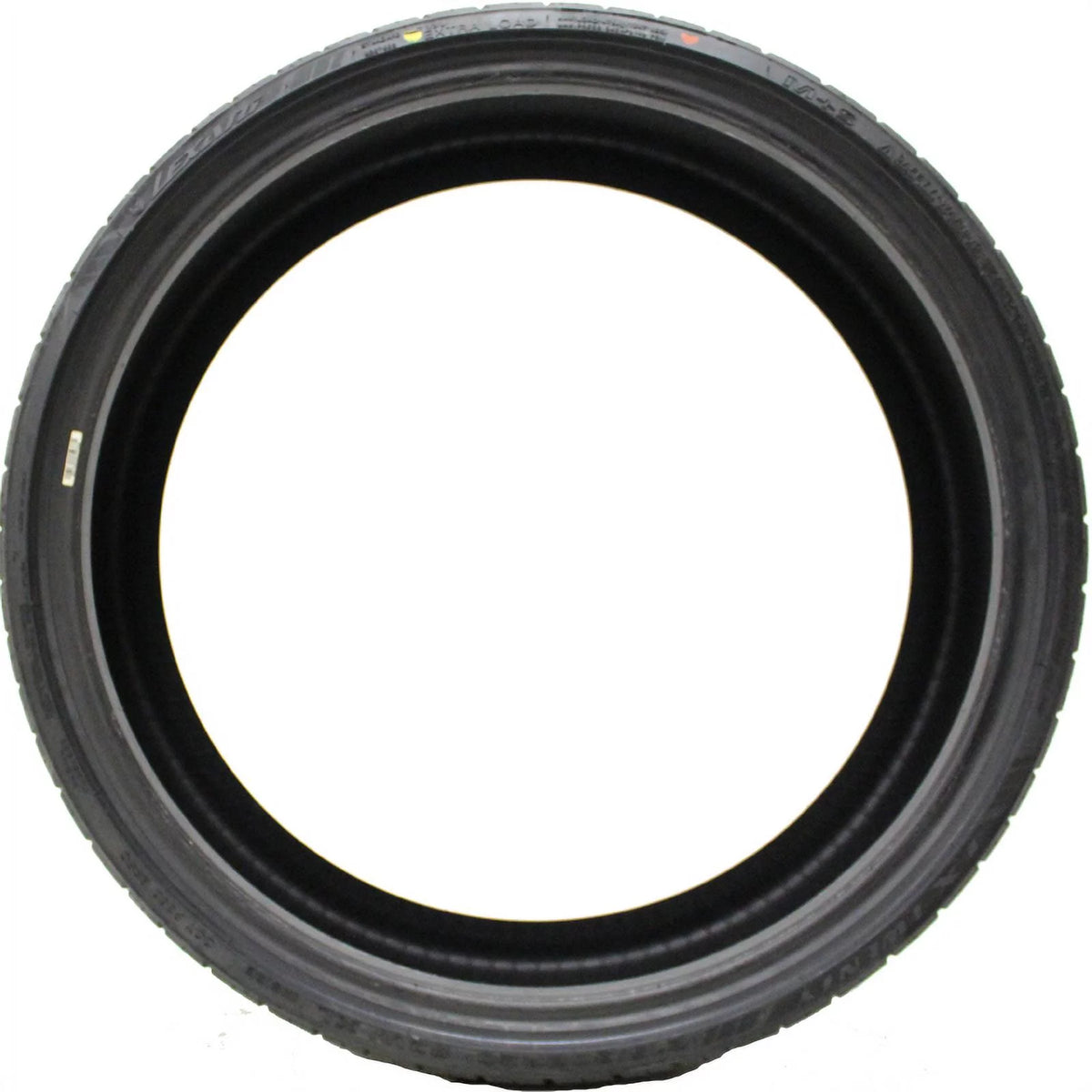 255/40ZR21 Passenger Tire I687