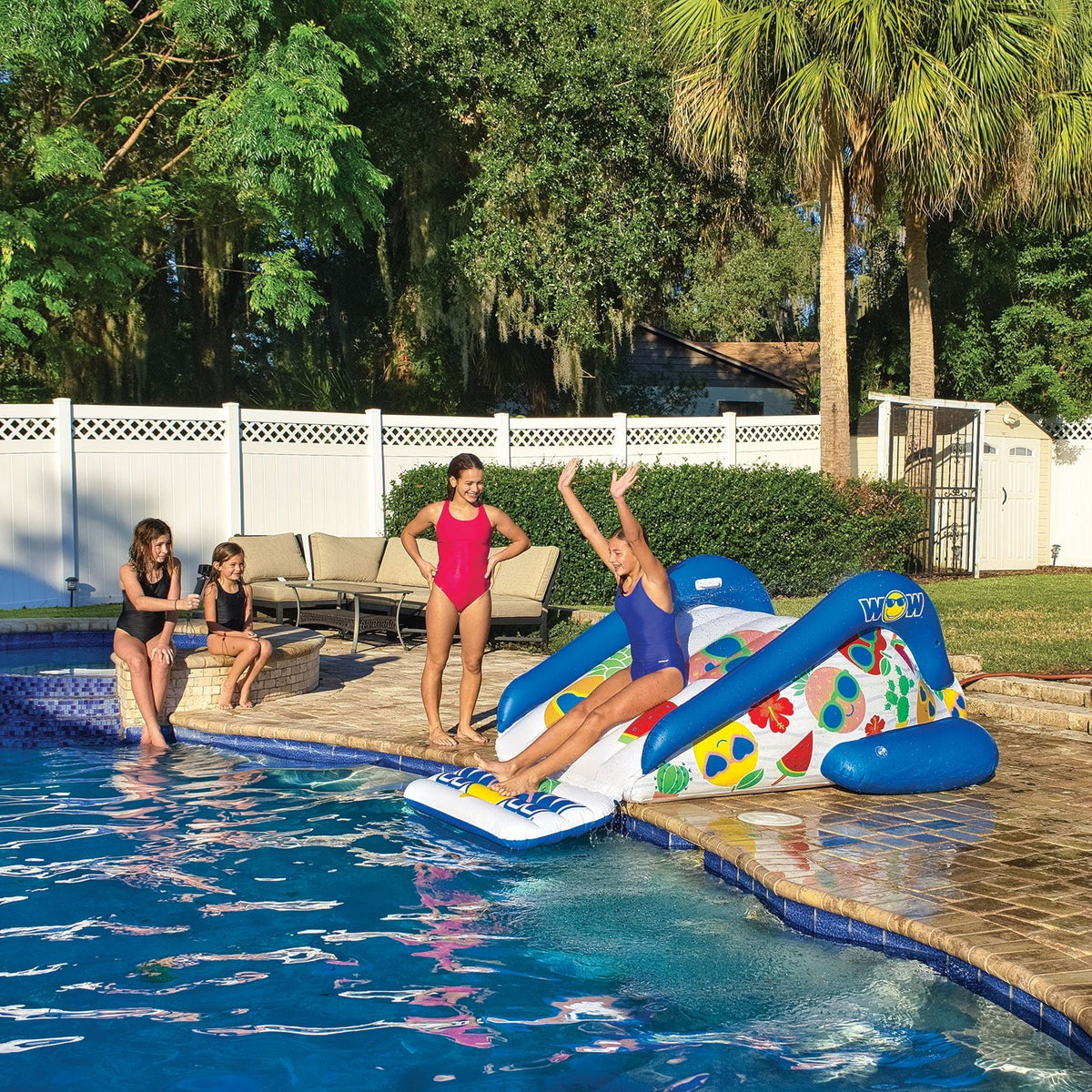 Inflatable Sprinkler Slide D80813