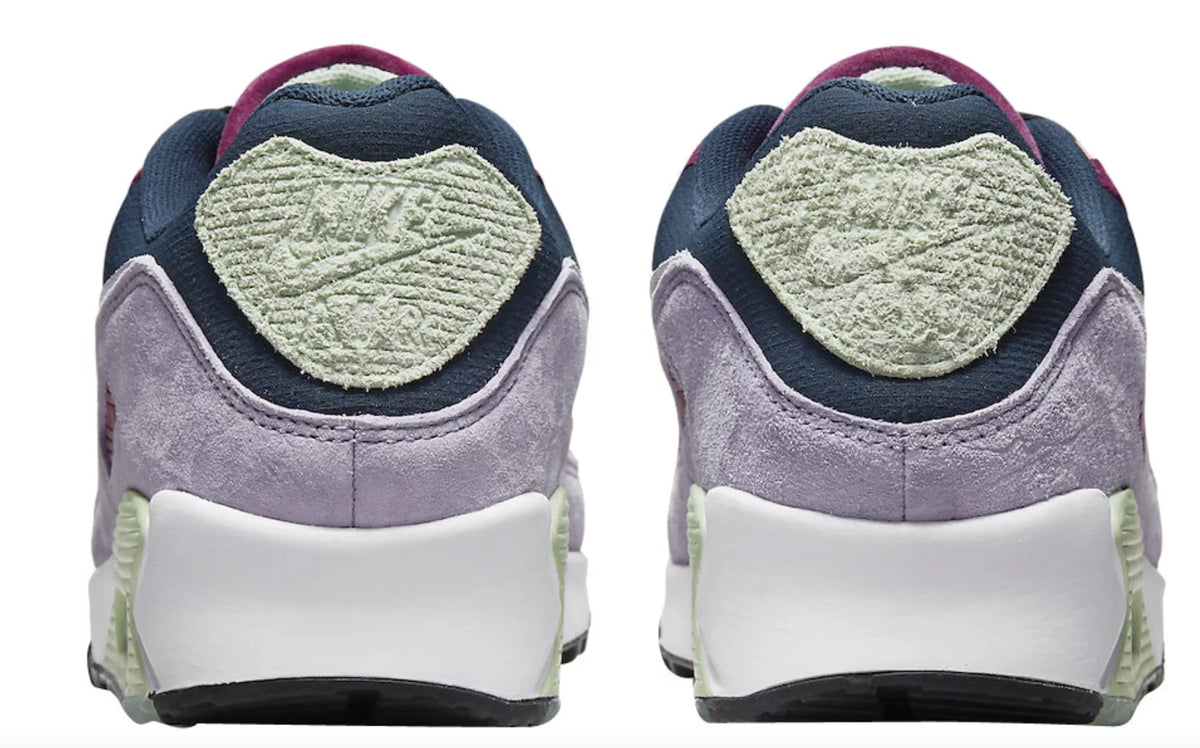 Running Shoes A102311