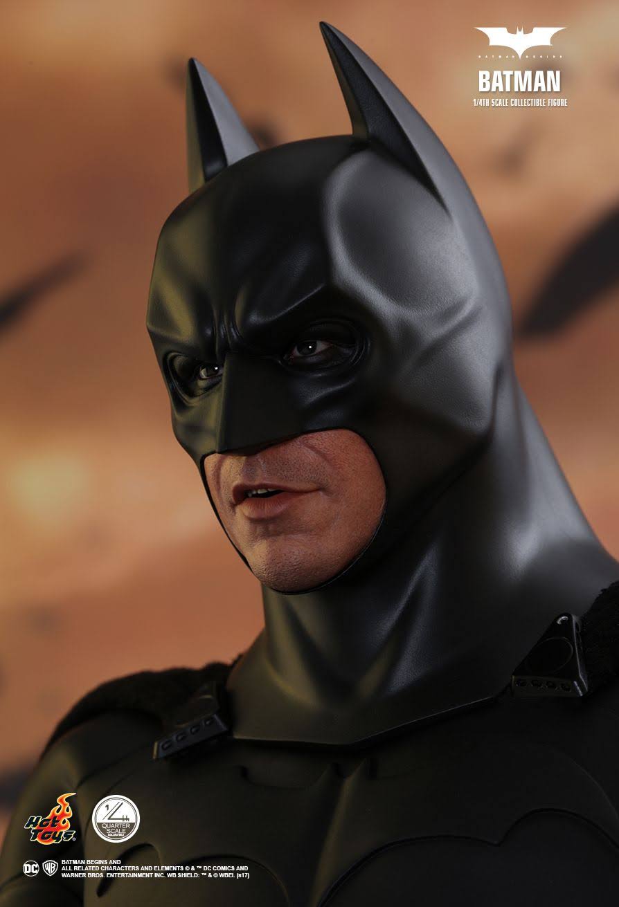 Batman 1/4 Scale Action Figure G529649