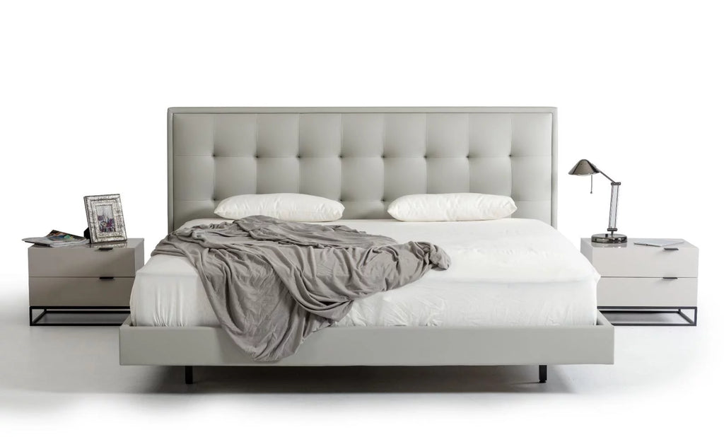 Grey Leatherette Tufted King Bedroom Set 3Pcs N4800