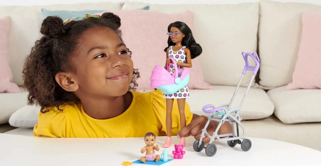 Stroller Playset with Dolls and 5 Accessories R606