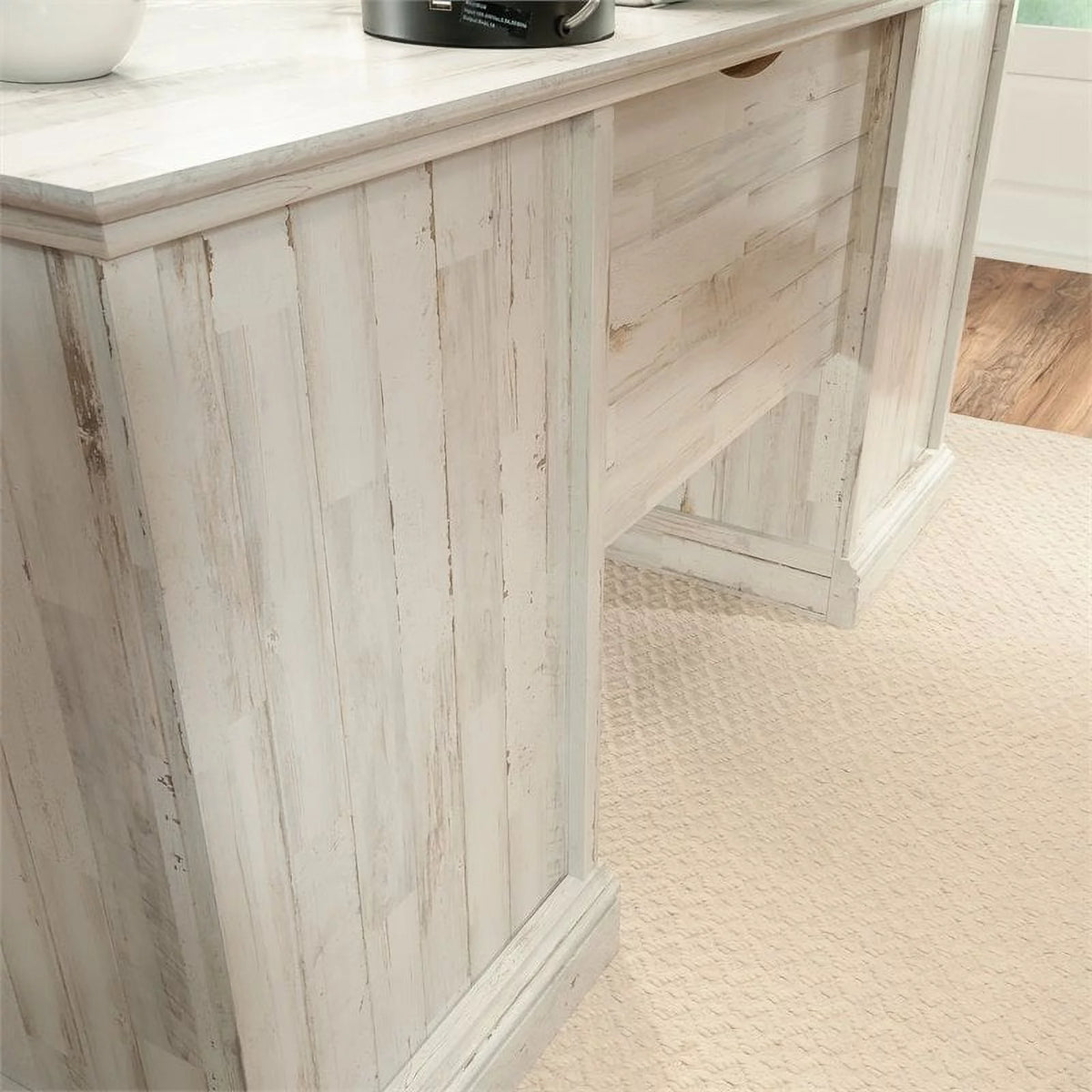 White Plank Finish Executive Desk E564