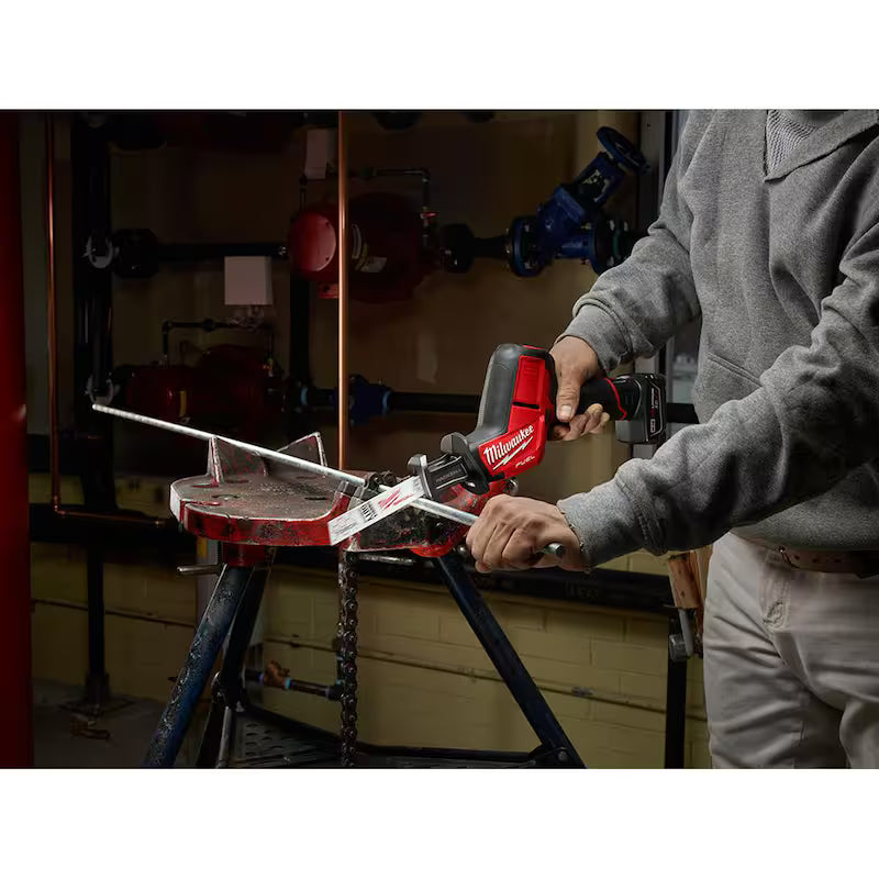 12V Lithium-Ion Brushless Cordless Reciprocating Saw Kit X514148